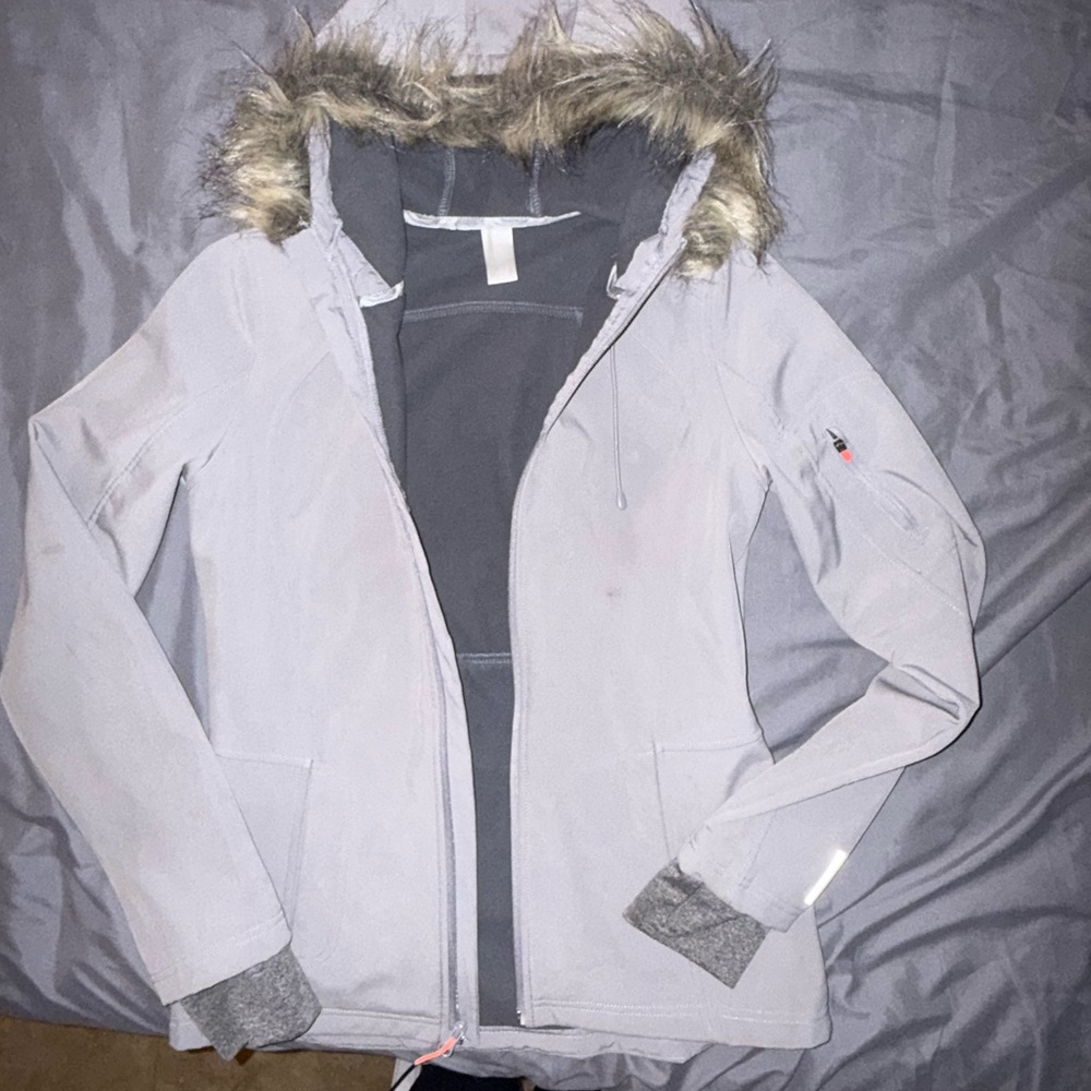 Mondetta Women's Light Gray Ski Jacket with Faux Fur Hood